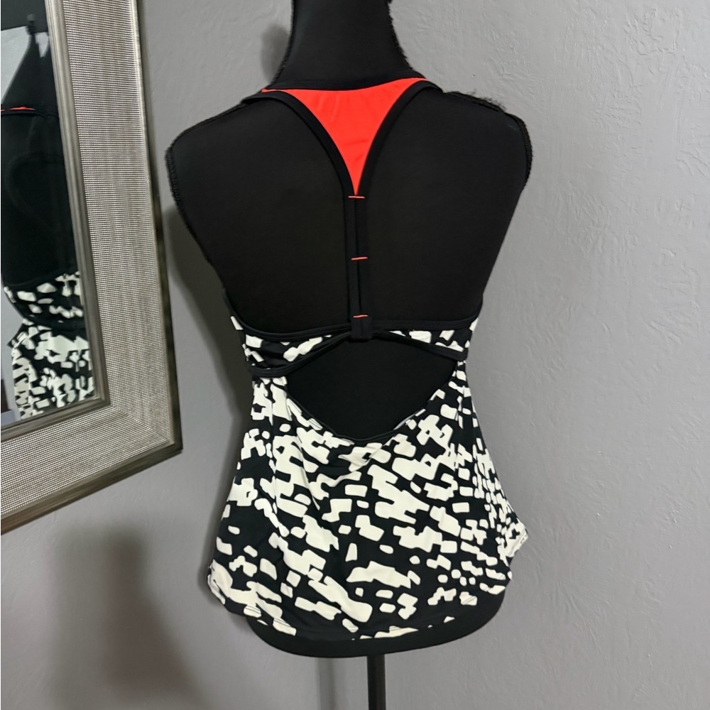 Nike Drifter Racerback Tankini Top Large. Length 24.5in, p2p 15in - Picture 5 of 8